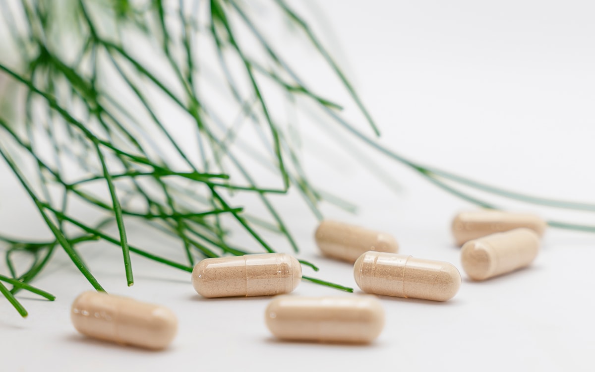 Natural supplements for men's energy